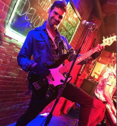 Flashback Friday! Head to Howl tonight and let our entertainers serenade you with your favorite 90's jams! . . . #howlatthemoon #livemusic #drinks #wolfpack #buckets #entertainers #moonme #party #happyhour #90snight #90smusic #90sbaby #1990 #friday #weekend #danceparty