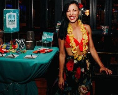 First day of summer vibes! 🙌🌴🌺☀️🍹🎉 #firstdayofsummer #summertime #summer #howlatthemoon #wolfpack #thursday #thirstythursday