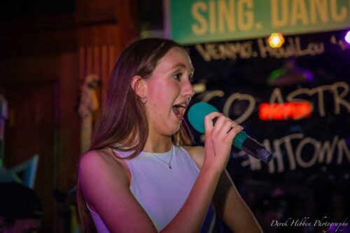Dance bar