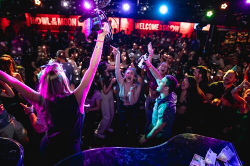 Live music bar